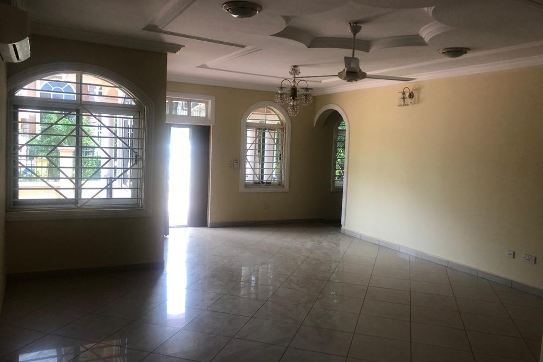 105D57E9-EED7-42DD-BCB0-FC4CD15E9957