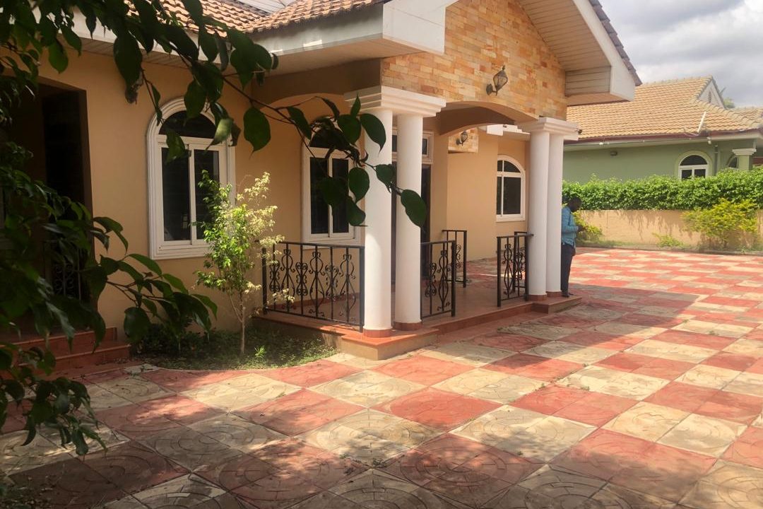 48215D17-54C6-41A1-BADD-6342977CC723