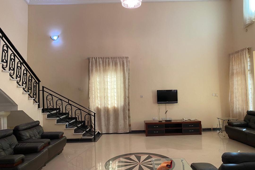 5225AFAD-A9C5-43E3-8EA4-3A8FAAEAD13A