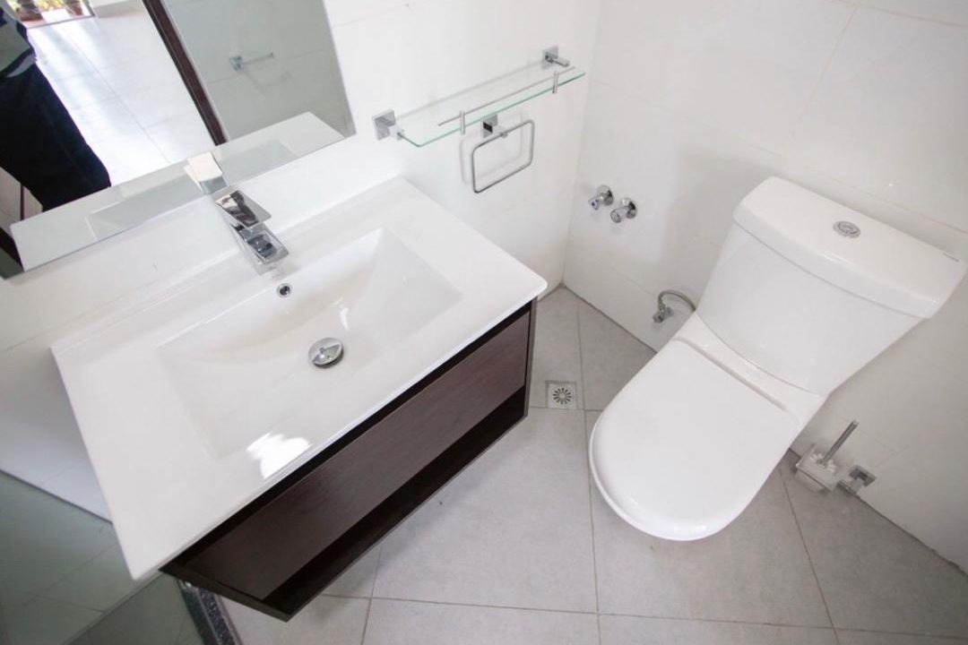 97A7B63A-492F-4EFF-B08E-9804BA1B562C