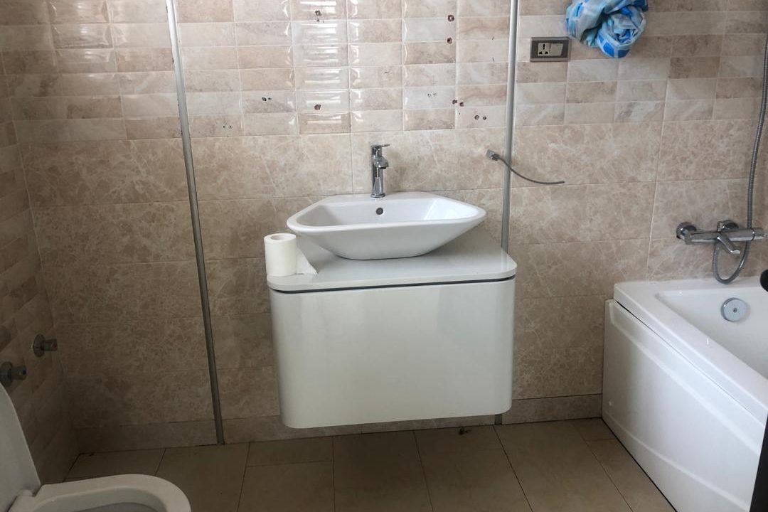 12B0C83F-BF63-4C30-A819-F4F23C39D620