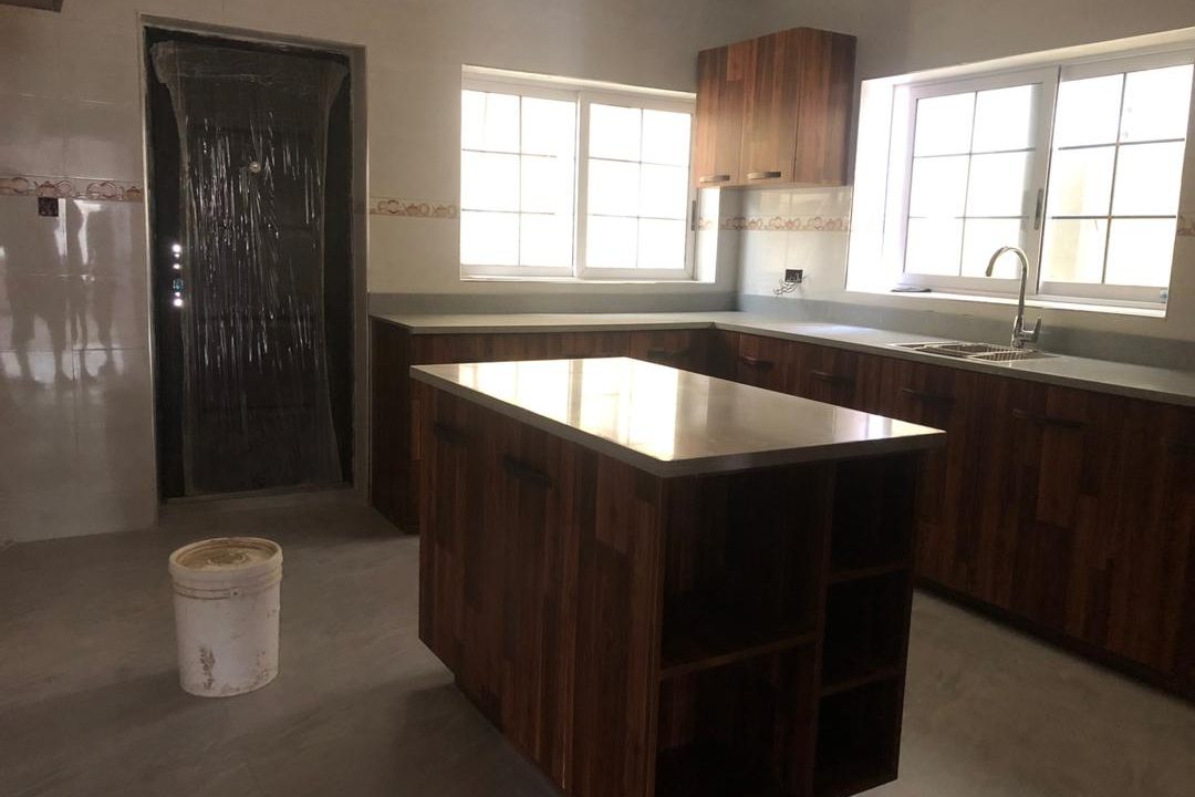 18A56878-6242-4AAB-AC25-A208A673745E