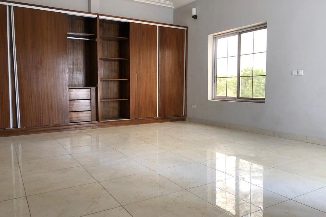 6B19EA76-1559-455C-B081-4A98A9208709