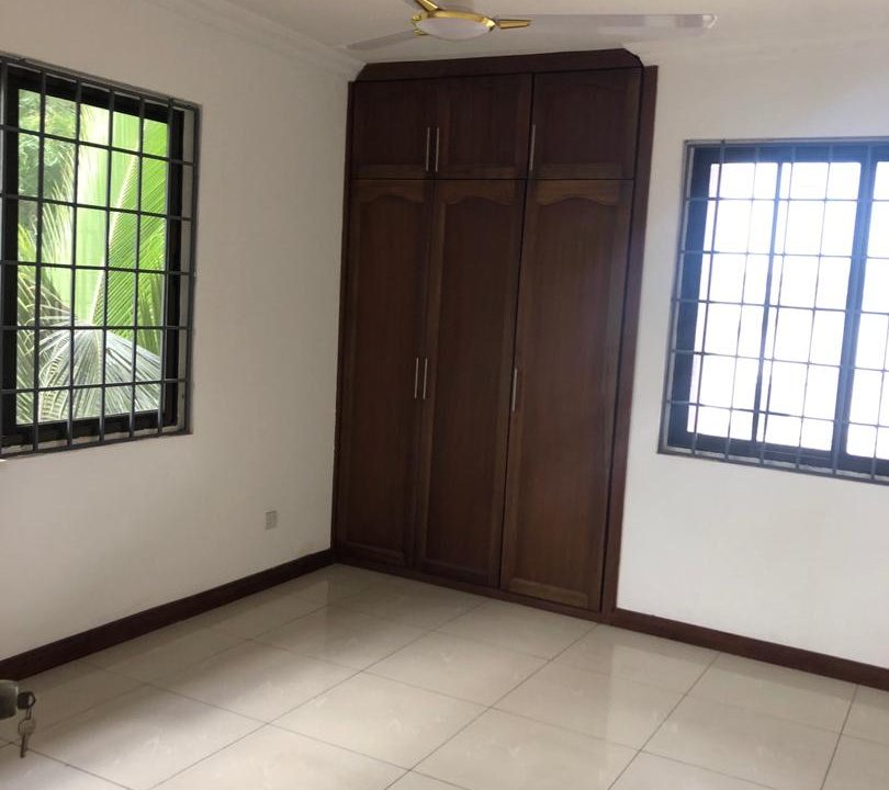 AFB8D772-CFCC-4D23-9018-67E7ED6E94FC