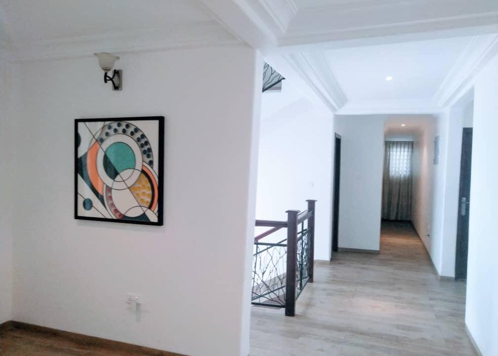 CE85D7A3-D98E-4E7D-9AA0-0385A60CD378