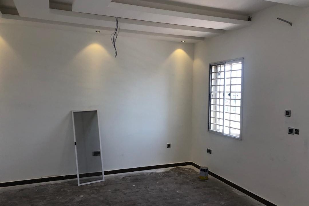 F076AA23-8FE6-4A5C-95AB-E9F524E647C0