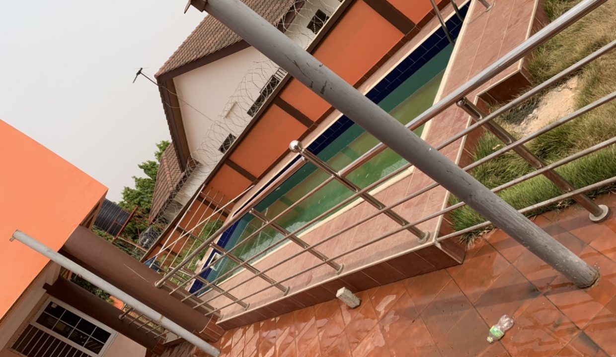 38B7E00C-2F76-4BE5-B077-845E6E6582FD