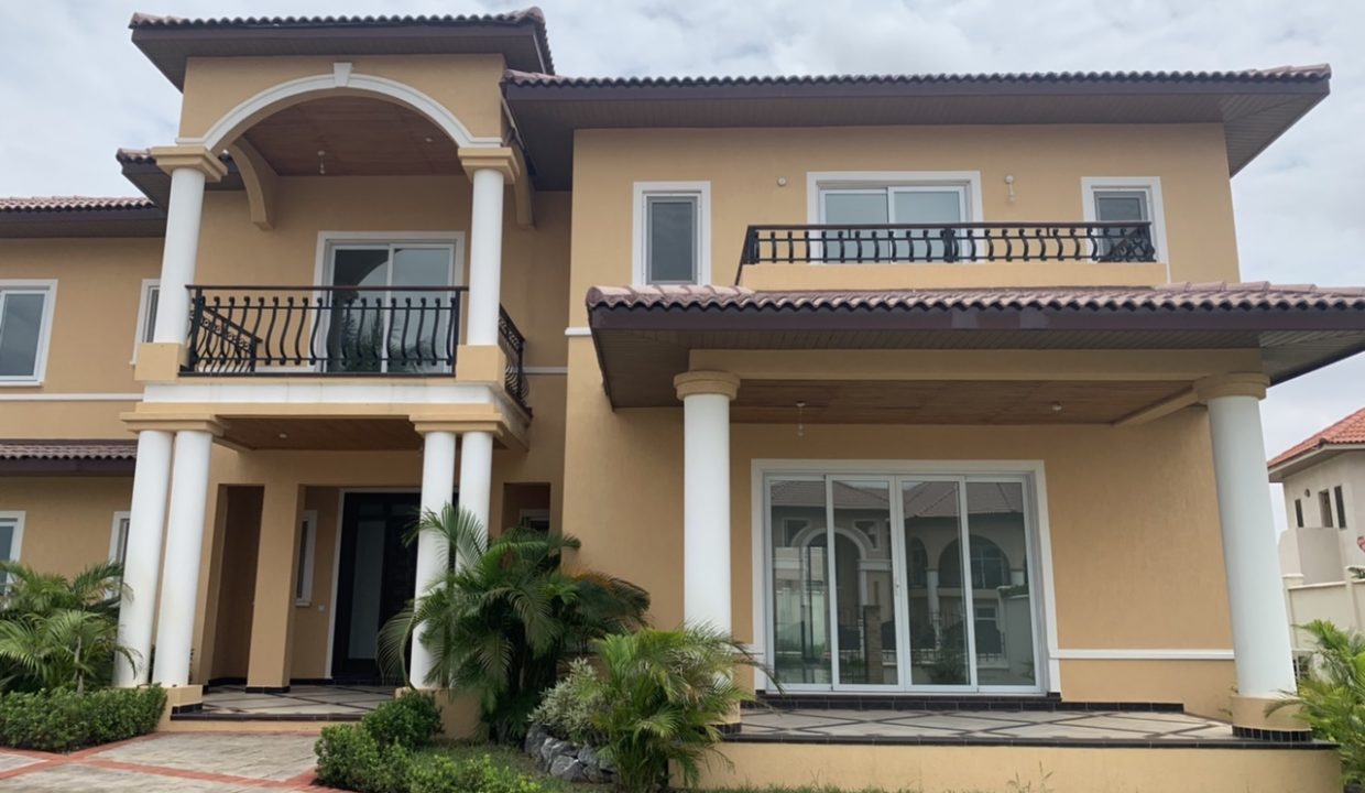 4283FCF9-FE23-4176-8566-87F5EC287091