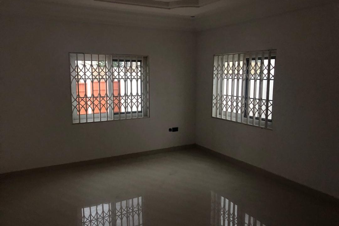 4668D5FD-5130-4574-8759-4E8BA434055F