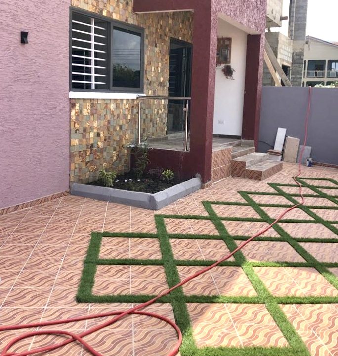 00EE7AF9-3B61-4006-9F12-3B604535BC1A