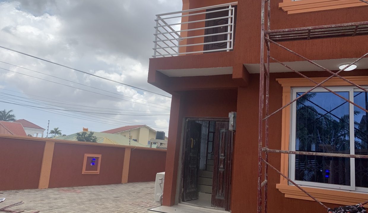 E330F7AF-32B0-4803-88A9-575B97080495