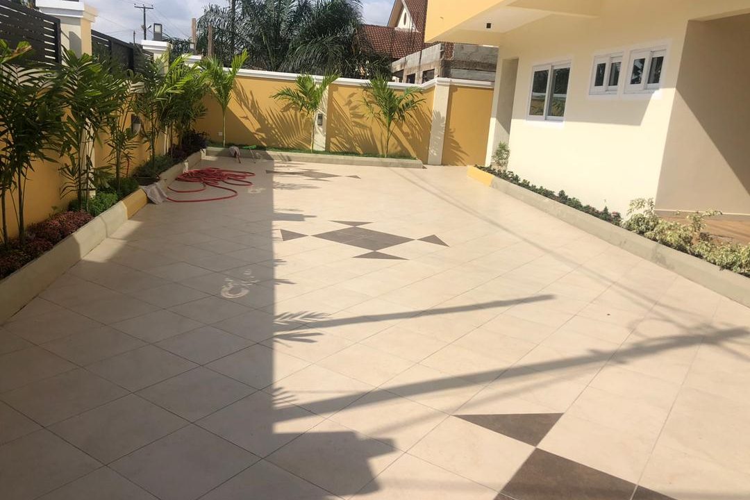 e30c7efb-1d15-431d-b67c-bf13249bb9cf