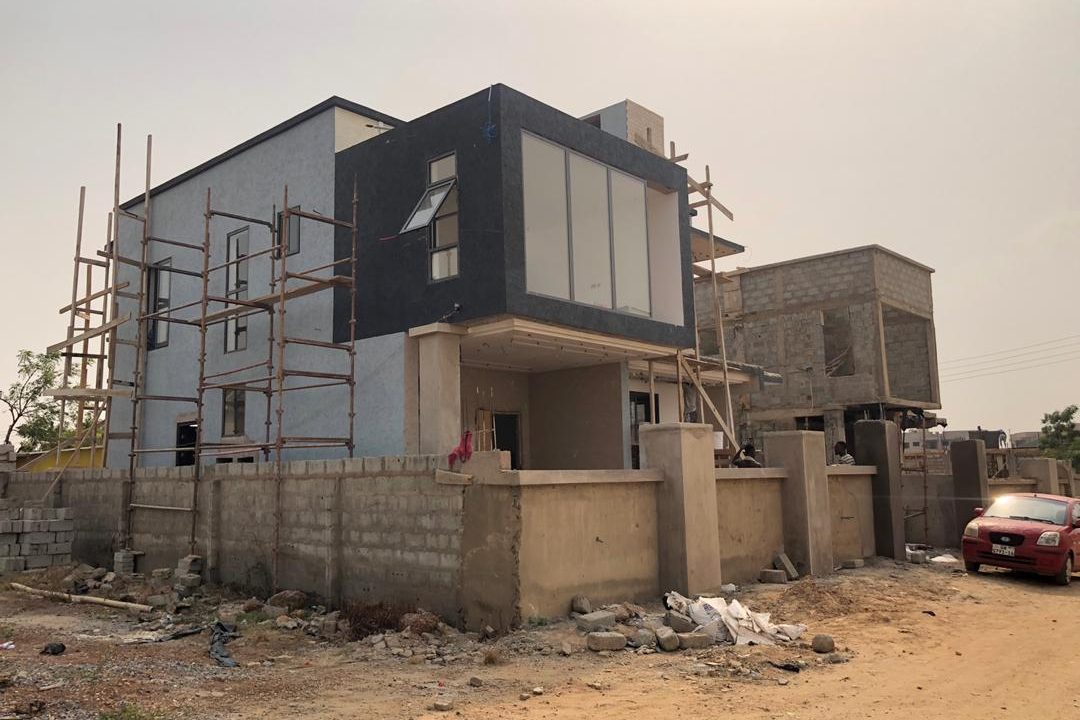 C8B9236E-CF1D-49F3-83E8-9E766F6EFFBD